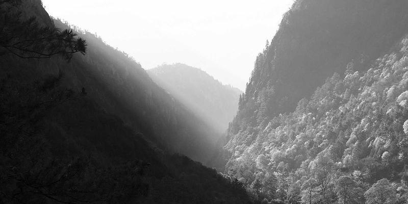 水利工程新篇章：南水北调东线如何唤醒古运河，谱写波西米亚风格的水资源管理智慧