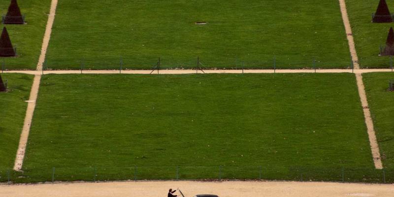 水资源管理新范式：跨流域调水工程中的运河水质保障技术与生态风险防控